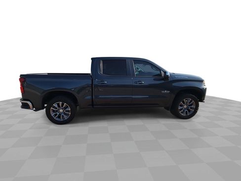 Used 2020 Chevrolet Silverado 1500 LT w/ Texas Edition RWD image 9