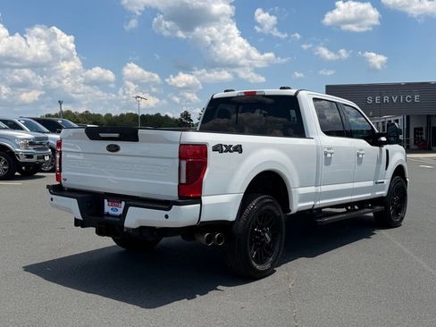 Used 2022 Ford F250 Lariat w/ Black Appearance Package AWD/4WD image 3