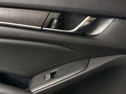 Used 2022 Honda Accord EX-L image 24