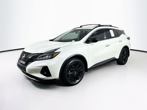 Used 2023 Nissan Murano SV w/ SV Midnight Edition Package FWD image 3