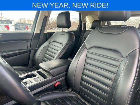 Used 2024 Ford Edge SEL w/ Convenience Package image 11