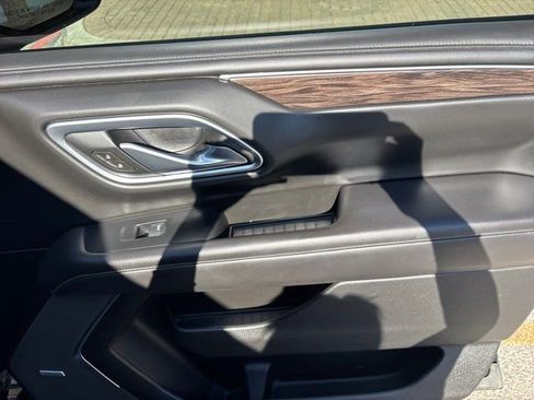 Used 2021 Chevrolet Tahoe Z71 w/ Z71 Signature Package image 63