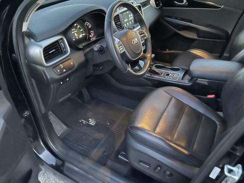 Used 2019 Kia Sorento EX w/ Paint Protection Package image 13