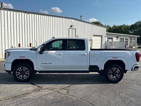 Certified 2022 GMC Sierra 2500 AT4 w/ Gooseneck/5TH Wheel Package AWD/4WD image 7