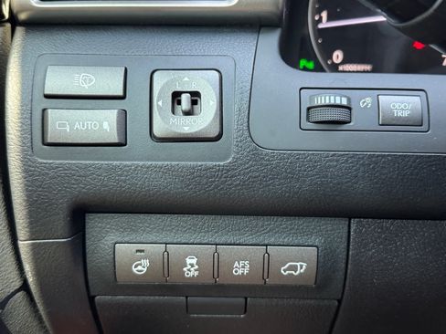 Used 2015 Lexus LX 570 4WD image 18