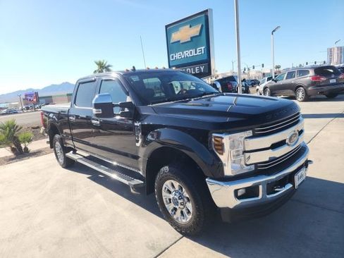 Used 2019 Ford F250 Lariat w/ Chrome Package AWD/4WD image 2