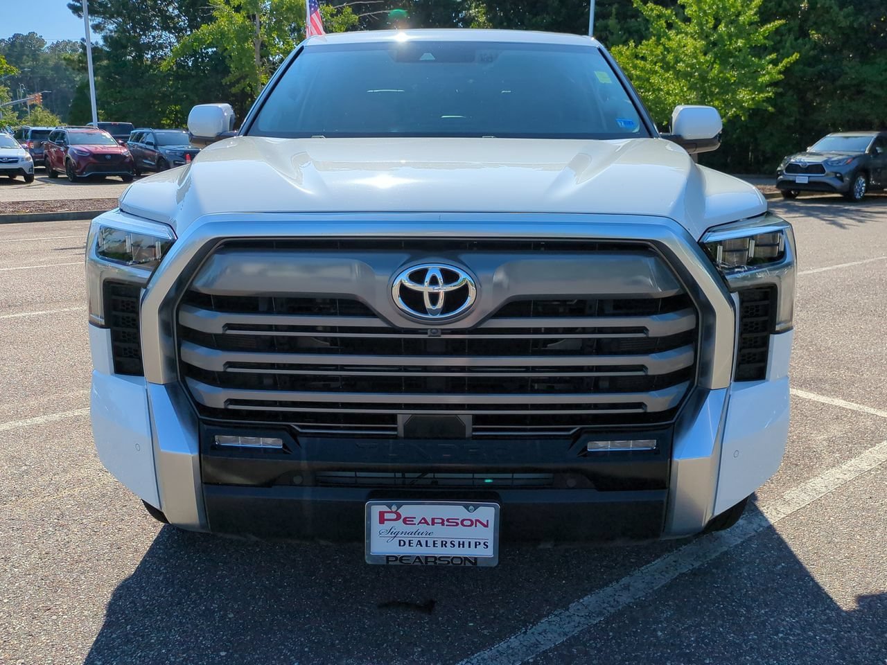 Used 2024 Toyota Tundra Limited AWD/4WD image 9