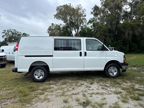 New 2025 Chevrolet Express 2500 w/ Driver Convenience Package RWD image 17