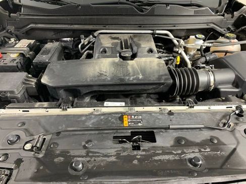 Used 2025 GMC Canyon Elevation AWD/4WD image 29