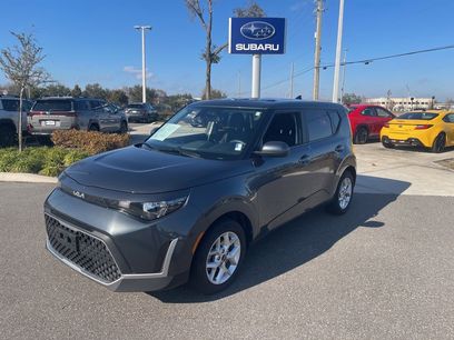 Used 2023 Kia Soul LX w/ LX Technology Package