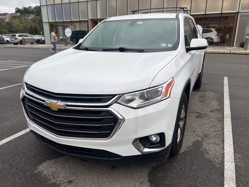 Used 2018 Chevrolet Traverse LT w/ LPO, Floor Liner Package AWD/4WD image 3