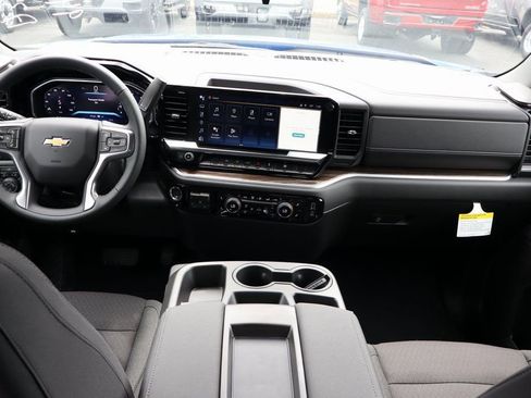 New 2026 Chevrolet Silverado 1500 LT image 14