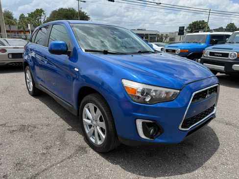 Used 2015 Mitsubishi Outlander Sport SE FWD image 3
