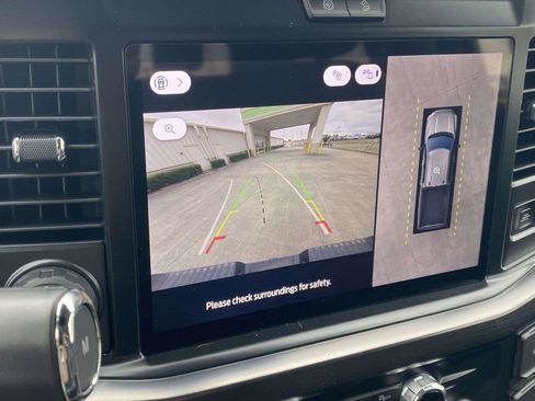 New 2026 Ford F350 Lariat w/ Black Appearance Package image 22