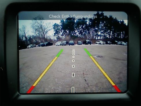 Used 2015 Jeep Cherokee Latitude w/ Cold Weather Group image 24