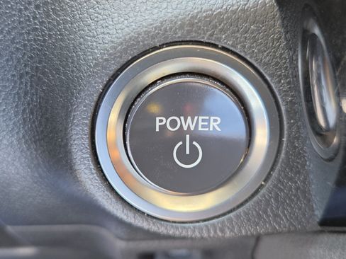 Used 2025 Lexus ES 300h w/ Premium Package FWD image 11