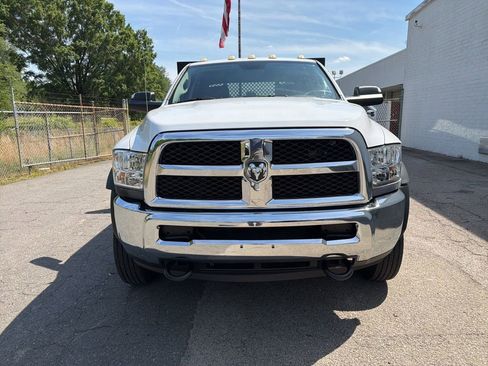 Used 2015 RAM 5500 Tradesman w/ Ambulance Prep Group RWD image 8