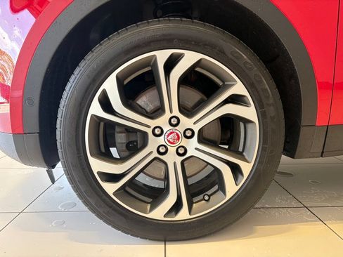 Used 2020 Jaguar E-PACE SE AWD/4WD image 11