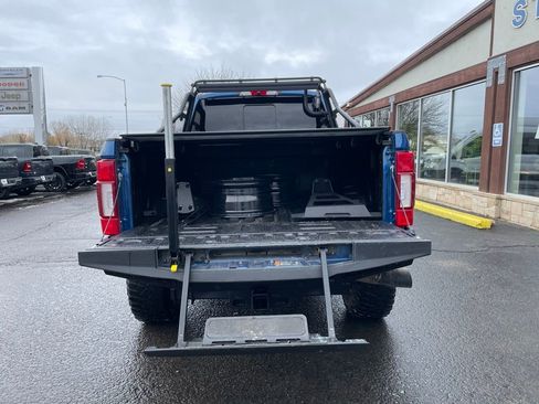 Used 2022 Ford F250 Lariat w/ Lariat Ultimate Package image 6