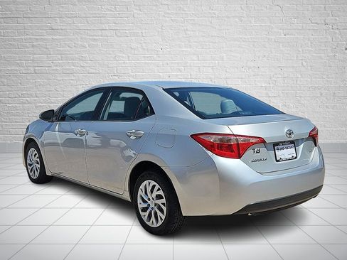 Used 2019 Toyota Corolla LE FWD image 3