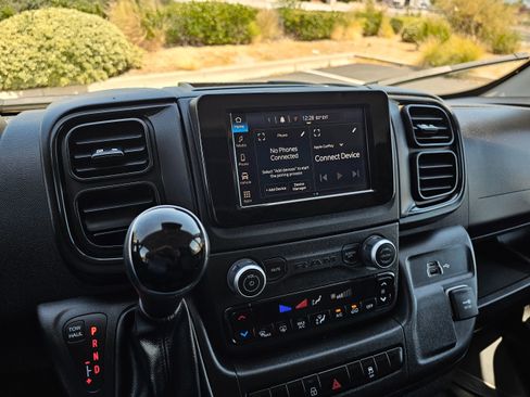 Used 2025 RAM ProMaster 2500 w/ Convenience Group FWD image 26