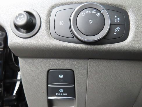 Used 2024 Ford Transit 350 XLT image 46