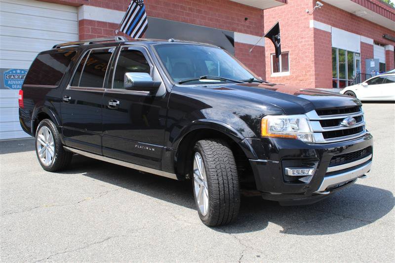Used 2017 Ford Expedition EL Platinum AWD/4WD image 7
