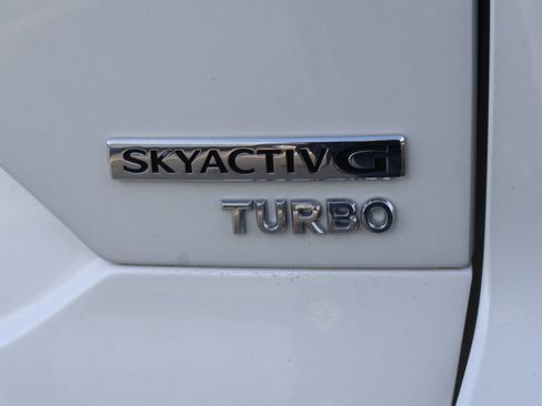 Certified 2025 MAZDA CX-5 Signature image 16