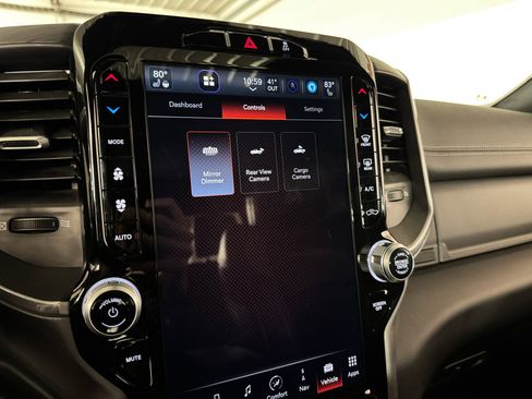 Used 2024 RAM 3500 Laramie w/ Night Edition image 31