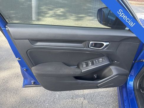 Used 2023 Honda Civic LX image 8