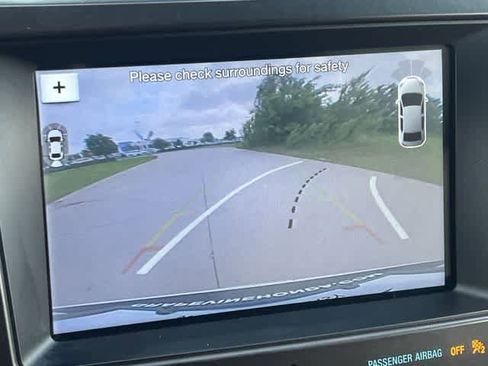 Used 2017 Ford Explorer Limited w/ Equipment Group 301A FWD image 26