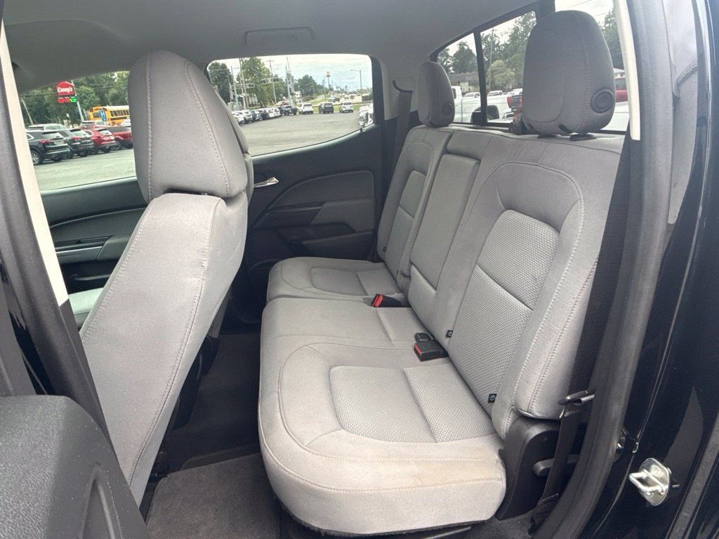 Used 2020 Chevrolet Colorado LT w/ LT Convenience Package AWD/4WD image 12