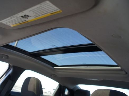 Used 2024 Chevrolet Malibu LT image 6