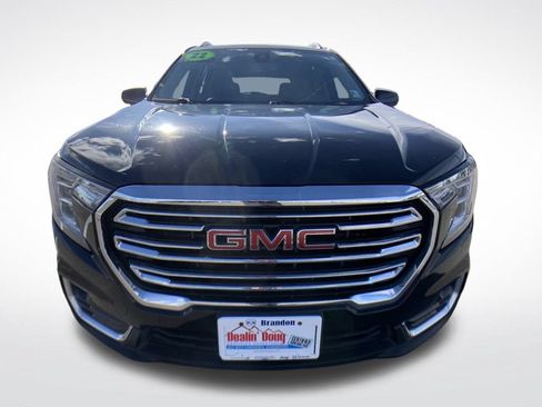 Used 2022 GMC Terrain SLT w/ Infotainment Package II AWD/4WD image 10