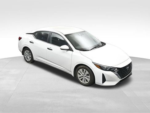 Used 2025 Nissan Sentra S FWD image 24