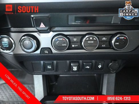Used 2023 Toyota Tacoma TRD Sport AWD/4WD image 17