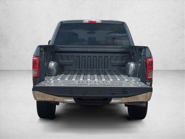 Used 2016 Ford F150 XLT AWD/4WD image 6