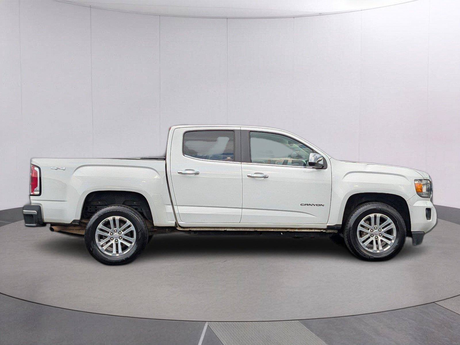 Used 2020 GMC Canyon SLT w/ Driver Alert Package AWD/4WD image 7