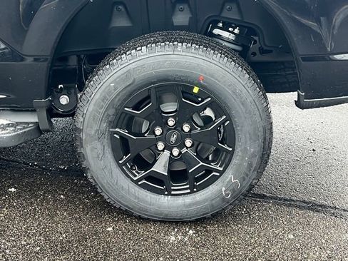 New 2025 Ford F150 Lightning XLT image 8