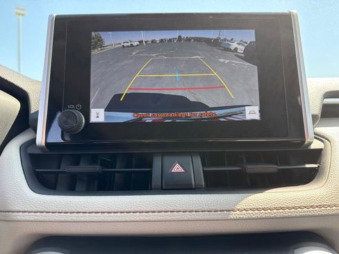 Used 2023 Toyota RAV4 XLE w/ Convenience Package AWD/4WD image 17