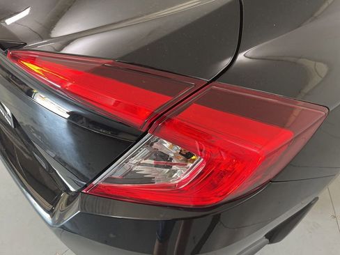 Used 2021 Honda Civic EX image 44