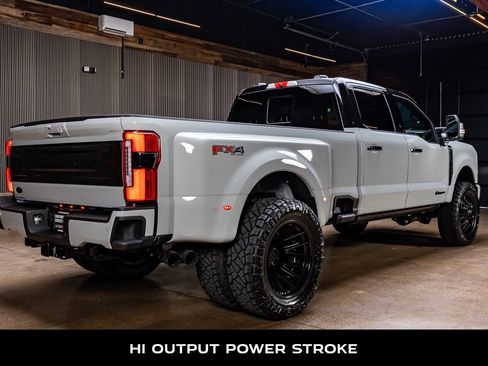 Used 2026 Ford F350 Platinum w/ FX4 Off-Road Package AWD/4WD image 10