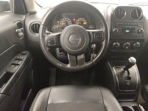 Used 2017 Jeep Patriot Sport w/ Power Value Group AWD/4WD image 22