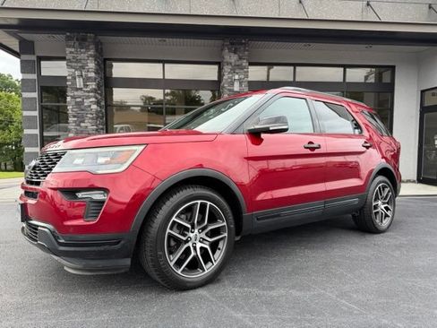 Used 2018 Ford Explorer Sport AWD/4WD image 15