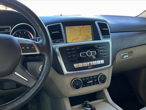 Used 2013 Mercedes-Benz ML 350 4MATIC image 9
