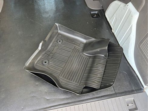 Used 2021 Ford Transit Connect XL image 36