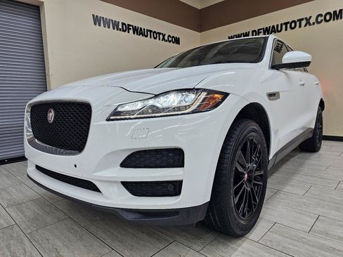 Used 2018 Jaguar F-PACE Prestige AWD/4WD image 2