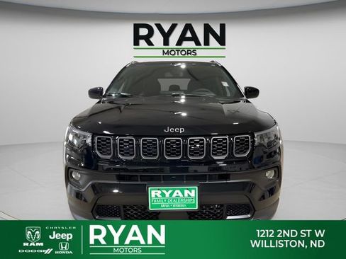 New 2026 Jeep Compass Latitude AWD/4WD image 4