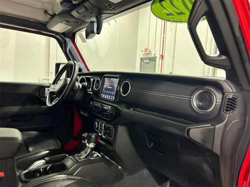 Used 2022 Jeep Wrangler Unlimited Sahara w/ Cold Weather Group image 35