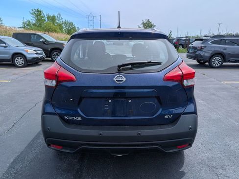 Used 2020 Nissan Kicks SV FWD image 7